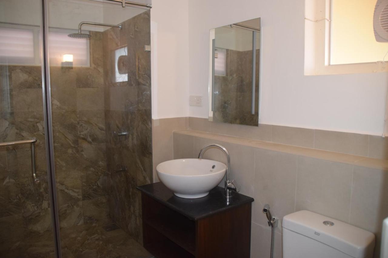 Sanmali Beach Hotel 마라윌라 외부 사진
